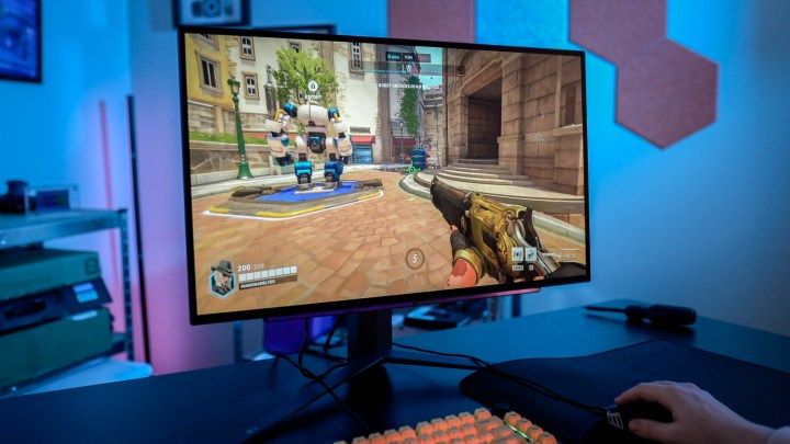 Overwatch 2 running on the LG OLED 27 gaming monitor.