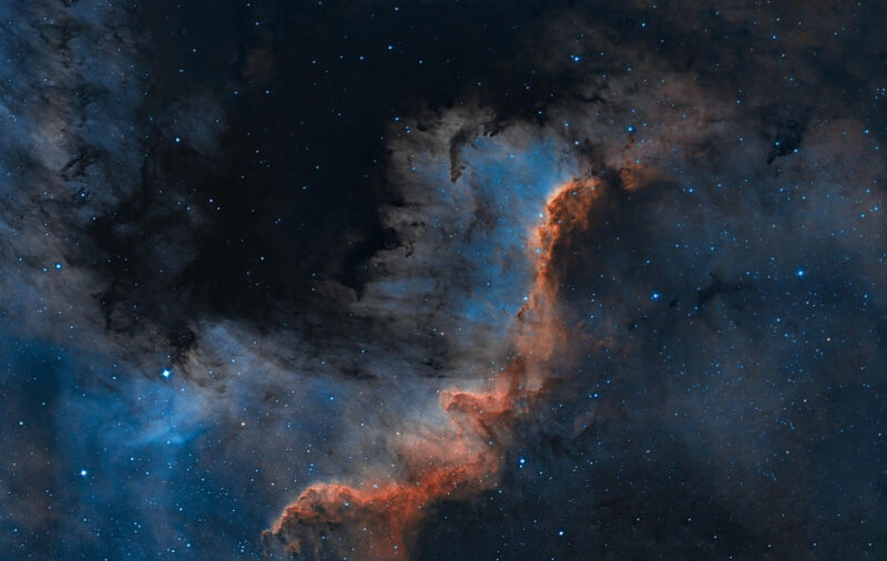 The Cygnus Wall.