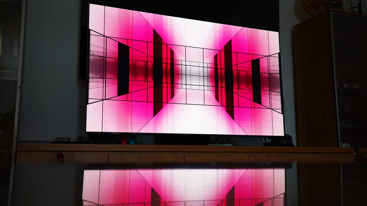 The Samsung S95C OLED TV