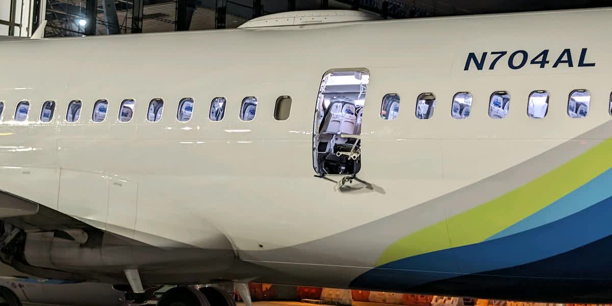 Alaska Airlines plane loses 'plug door' over Portland; Officials say door may be in Cedar Hills area