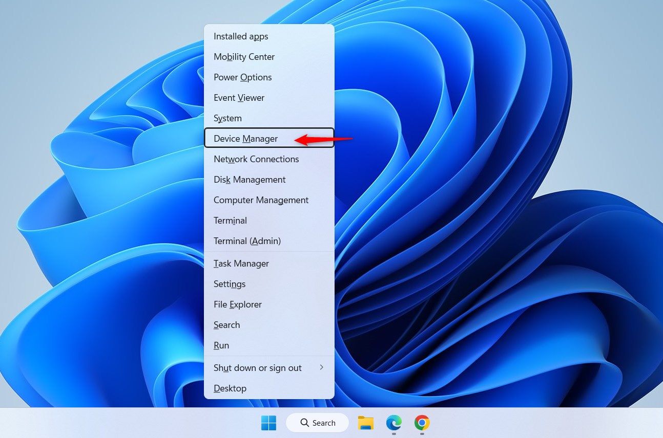 Windows 11 right-click Start Menu highlighting Device Manager option.
