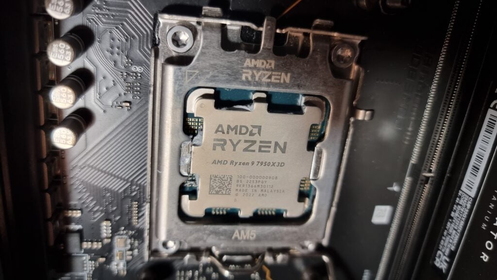 AMD Ryzen 9 7950X3D