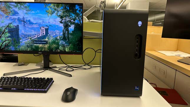 Image for article titled Alienware Aurora R16 Review: I Can&#39;t Help But Enjoy Probing This Latest PC Design