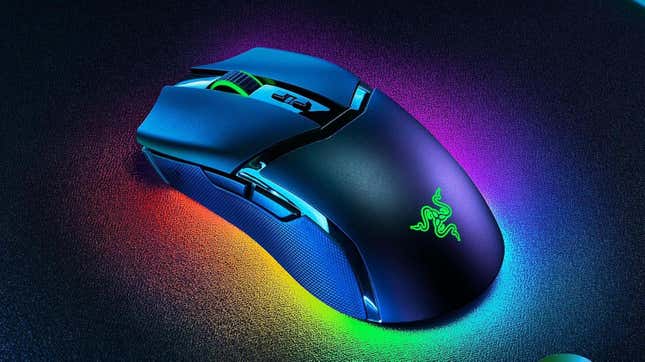 An image of the Razer Cobra Pro.