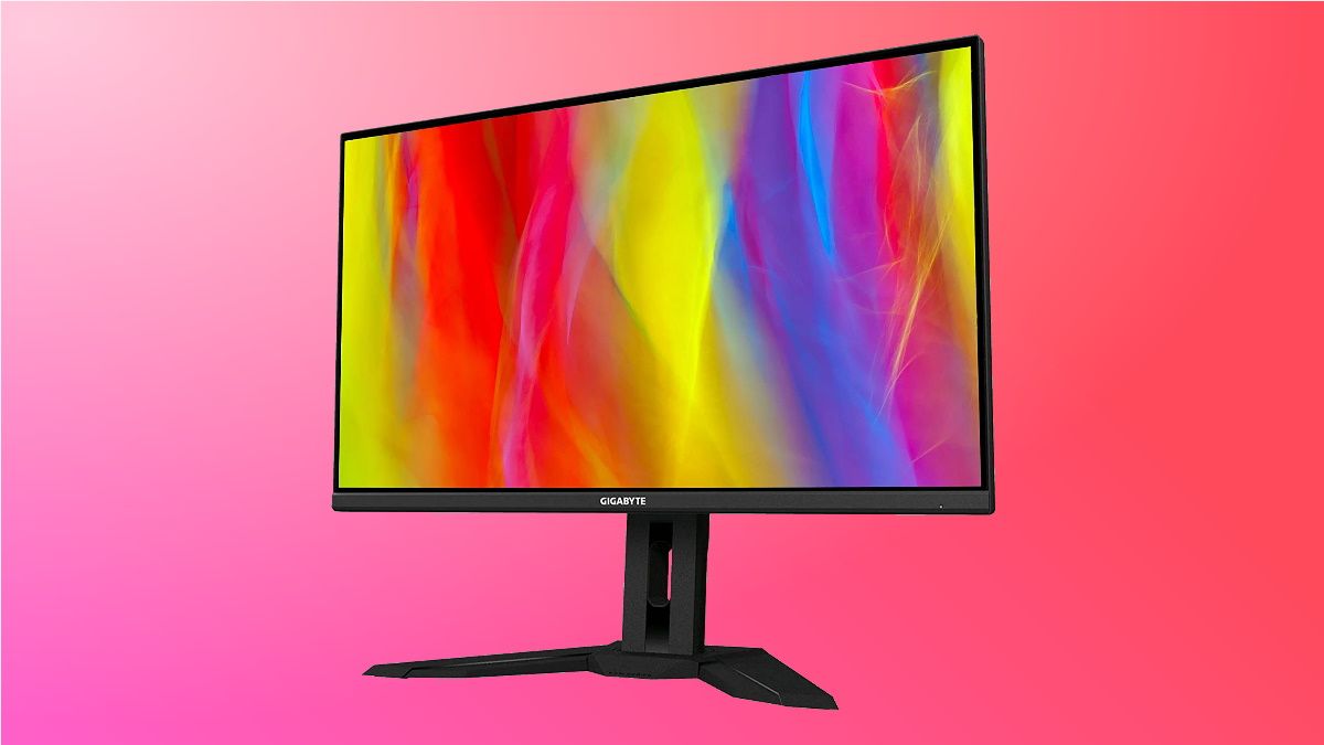 GIGABYTE M32U on pink background