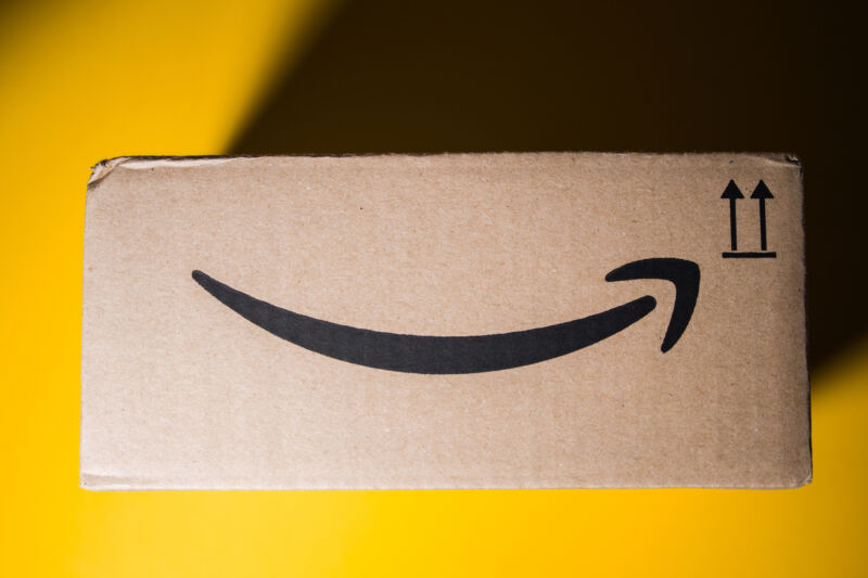 Amazon’s algorithm “deliberately” hides the best deals, lawsuit claims