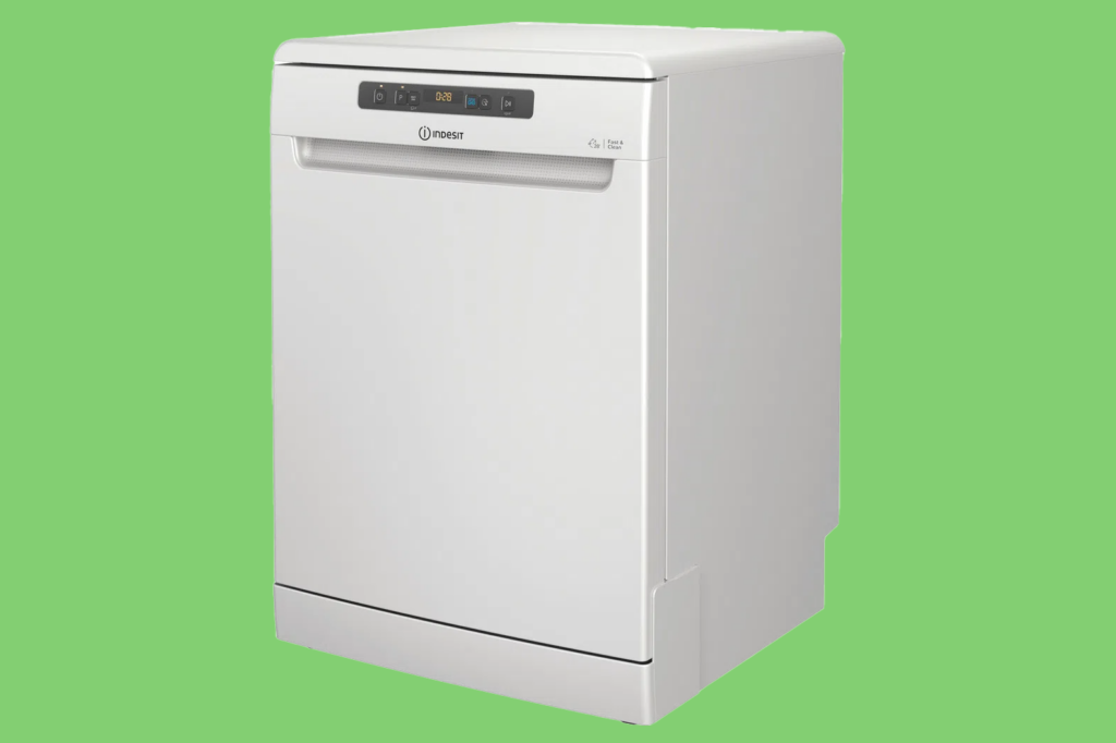 Indesit DFO 3T133 F UK