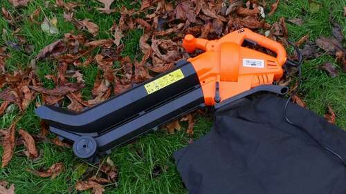 Best leaf blower 2021: Keep your garden tidy