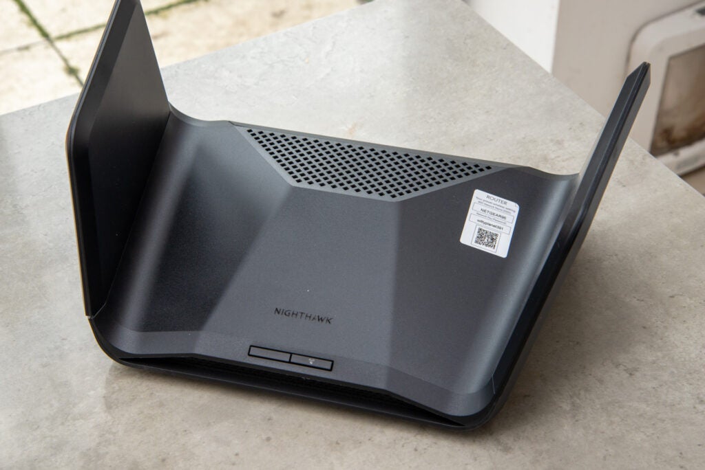 Netgear Nighthawk RAXE300