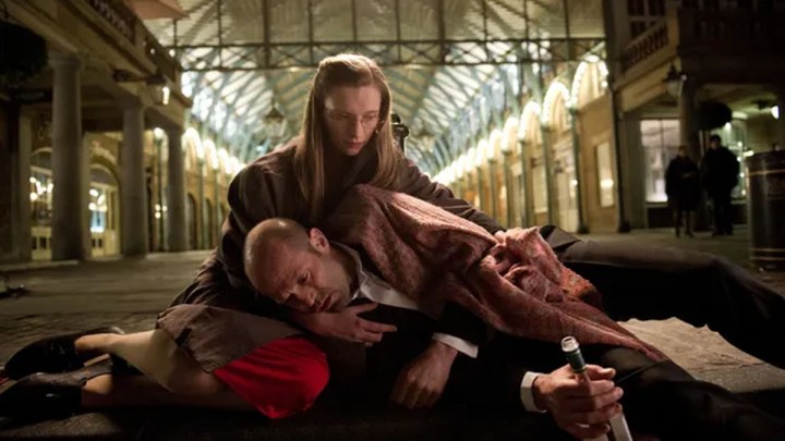 Agata Buzek and Jason Statham in Redemption.