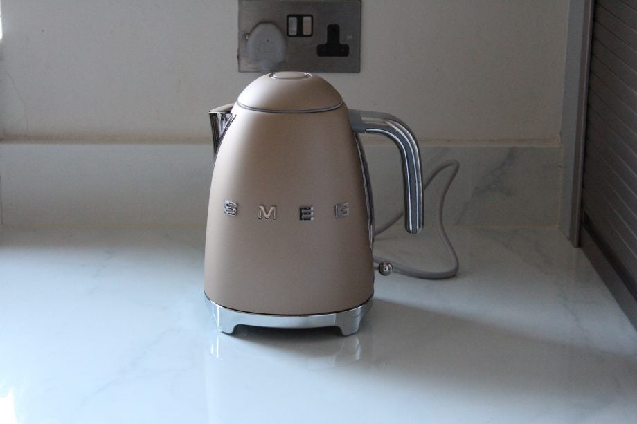 Smeg KLF03 50’s Style Kettle