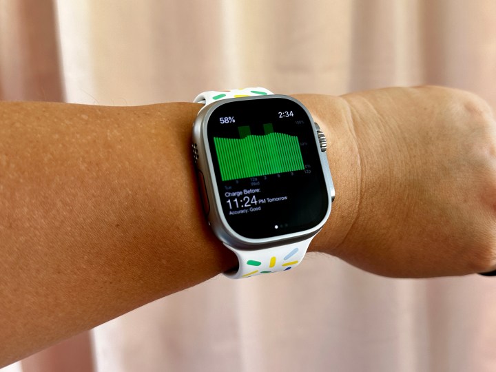 Apple Watch Ultra showing Battery Grapher app.