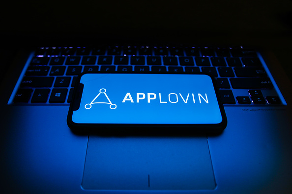 AppLovin Photo Illustrations