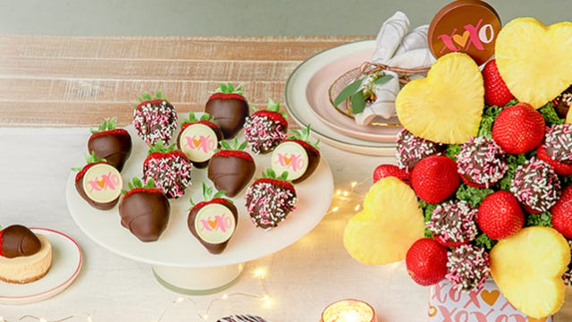 edible-arrangement-valentine.png