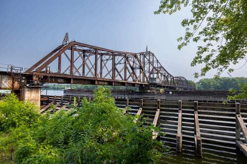 Image of the La Crosse Rail Bridge