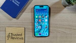 £100 off the iPhone 15 Plus at John Lewis