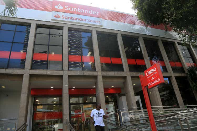 santander bank in salvador