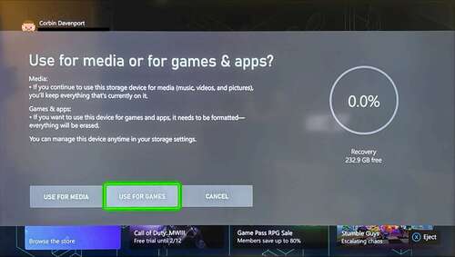 Xbox storage settings screen with options to use storage for media or games.