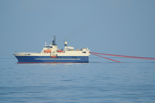 Seismic Survey Ship with streamers