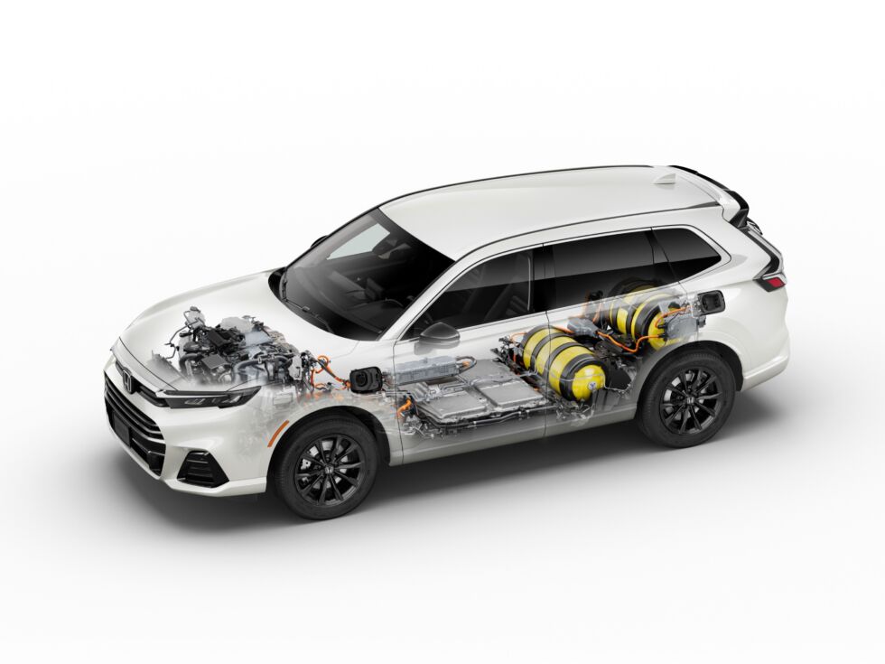 The hydrogen tanks take up a fair amount of room inside the CR-V.