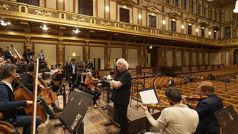 Simon Rattle und das Symphonieorchester des Bayerischen Rundfunks im Herkulessaal.