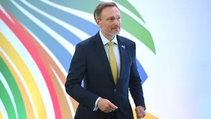 Christian Lindner (FDP) kommt zu einer Pressekonferenz beim Treffen der G20-Finanzminister und Notenbankgouverneure in Brasilien.