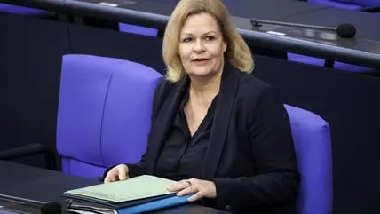 Bundesinnenministerin Nancy Faeser hier bei einer Sitzung im Deutschen Bundestag.