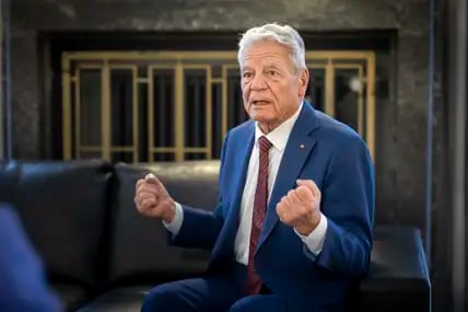 Joachim Gauck war vom 18. März 2012 bis zum 18. März 2017 der elfte Bundes­präsident Deutschlands und der erste Parteilose in diesem Amt. 