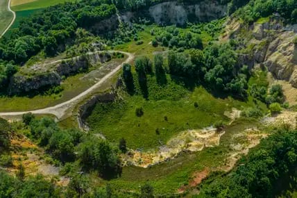 Nördlinger Ries: Hier schlug vor 15 Millionen Jahren ein Meteorit ein.