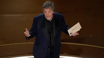 Al Pacino präsentiert den Preis für den „Besten Film" während der Oscarverleihung im Dolby Theatre in Los Angeles.