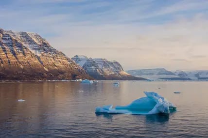 Einer der schönsten Fjorde der Welt: Scoresby Sund im Nordosten Grönlands.