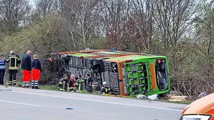 Am Mittwoch kam es auf der A9 bei Leipzig zu einem schweren Unfall mit einem Flixbus.