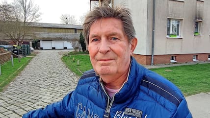 Dieter Ulthoff ist täglich mit dem Fahrrad auf Stralsunds Straßen unterwegs: „Wo es geht, meide ich die Radschutzstreifen.“