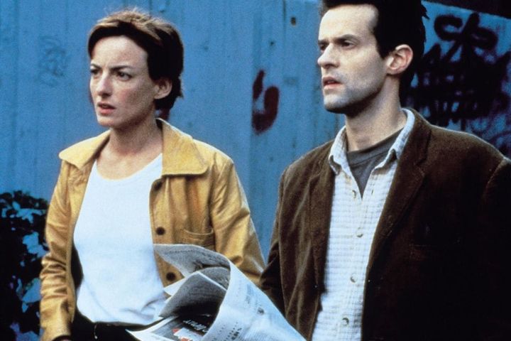 Pascale Bussières and Alexis Martin in August 32nd on Earth (1998).