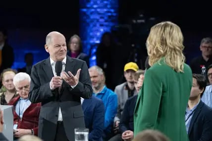 Bundeskanzler Olaf Scholz am Donnerstag beim Bürgerdialog in Dresden.