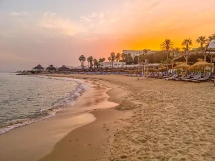 Der Strand der beliebten Urlaubsregion Hammamet gehört zu den schönsten Stränden Tunesiens.