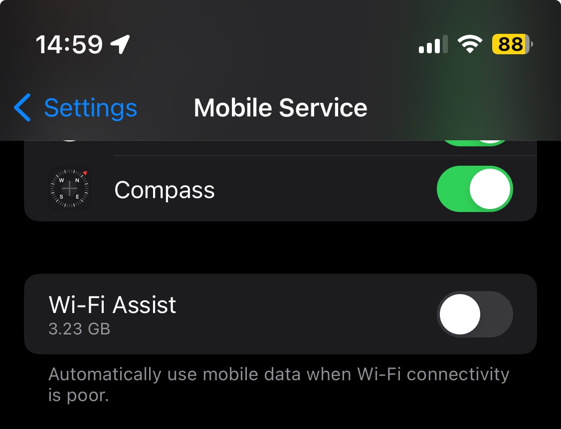 Mobile Service on iPhone with Wifi Assist turned off