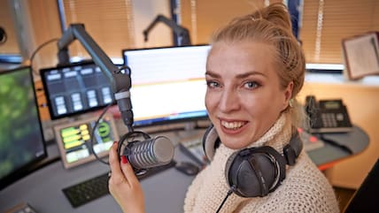 Das dürfte auch Moderatorin Andrea Sparmann freuen: „Ostseewelle“ ist der mit Abstand beliebteste Radiosender in Mecklenburg-Vorpommern.