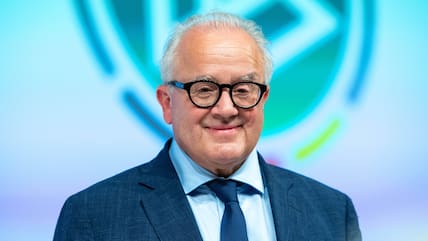 Der ehemalige DFB-Präsident Fritz Keller soll im Sommermärchen-Prozess aussagen.