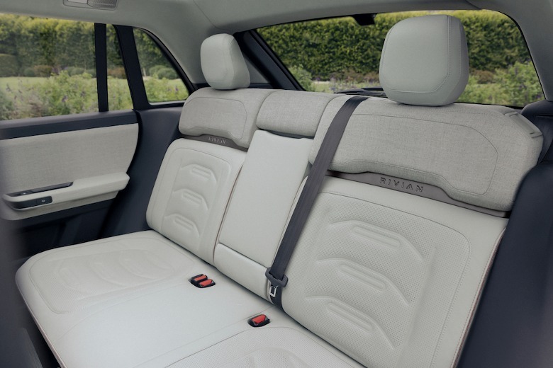 R3 rear seats