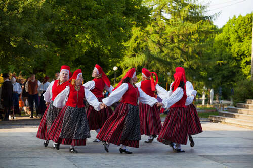 Estonian folk dancing