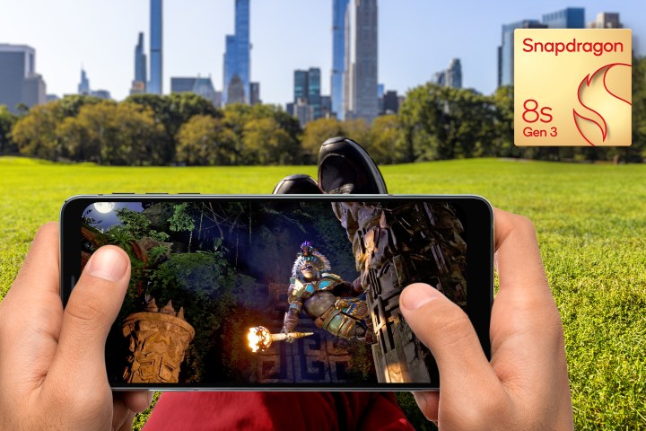 Gaming on Snapdragon 8s Gen 3 platform.