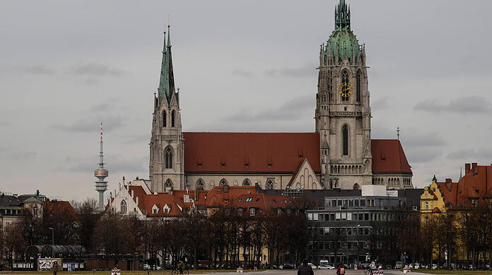 Die Gegend um die Kirche St. Paul verwandelt sich in der Wiesnzeit zum "Urinal Münchens".