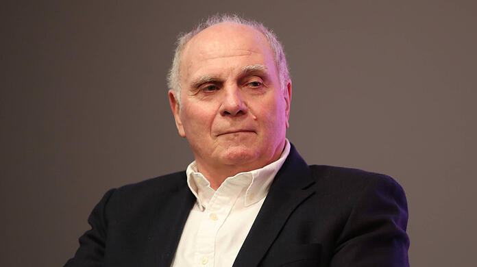 Der Attacke-Uli ist zurück: Klub-Patron Uli Hoeneß schoss auf einem Kongress der "Frankfurter Allgemeinen Zeitung" gegen Coach Thomas Tuchel.