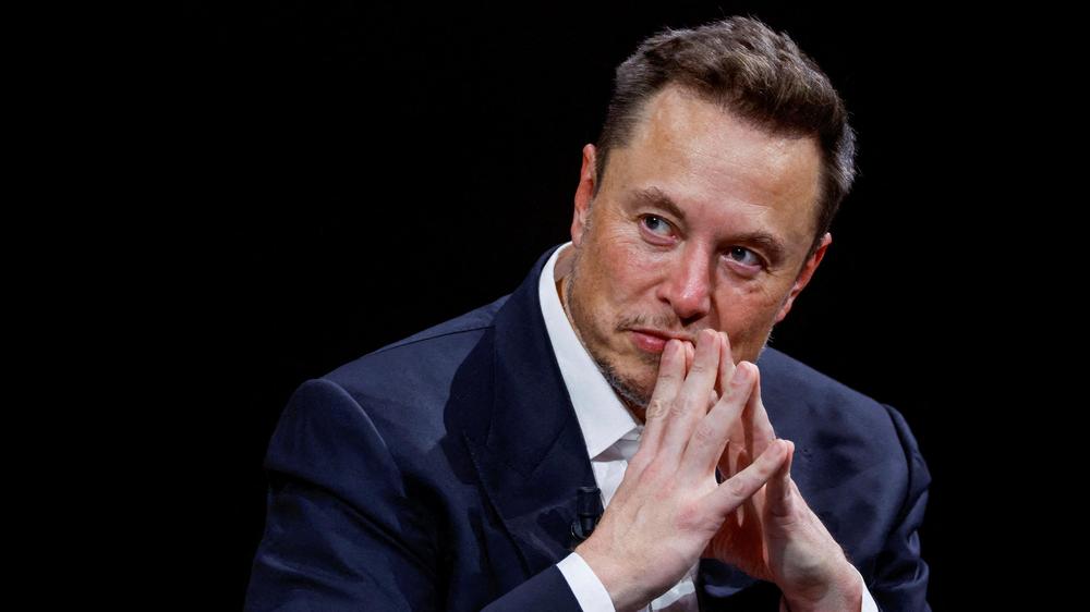 Elon Musk: Elon Musk während einer Konferenz in Paris im Juni 2023