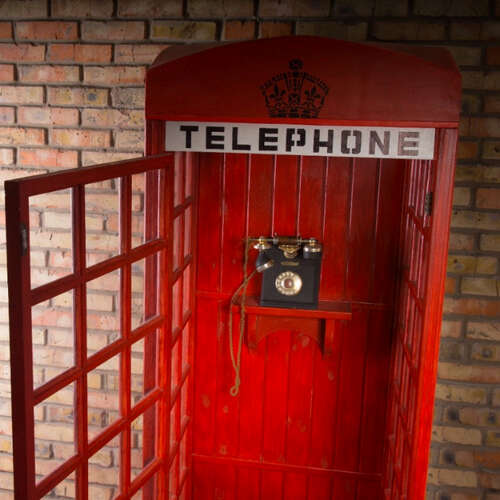 Telephone booth