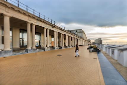 Erbaut, um den Adel vor dem Wetter zu schützen: Die Königliche Galerie in Oostende.