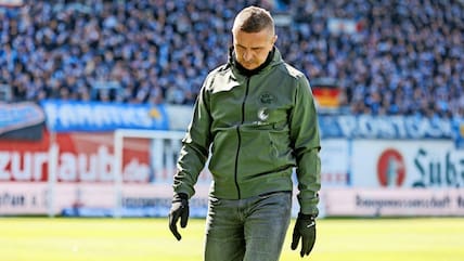 Die Situation im Abstiegskampf hat sich nach zwei Niederlagen in Folge zugespitzt: Hansa-Trainer Mersad Selimbegović beim Heimspiel gegen den 1. FC Magdeburg. 