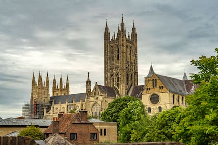 Blick auf die Kathedrale von Canterbury, die älteste Kirche Englands.