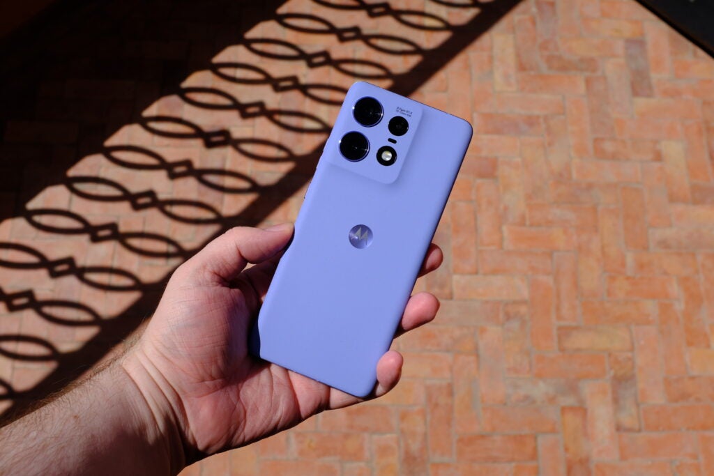 Moto Edge 50 Pro in Lavender leather